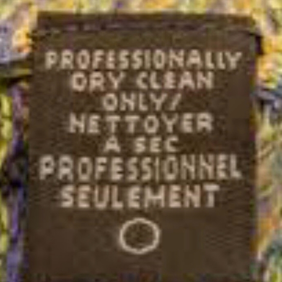 Tricots St. Raphael Sweater NICE!!!! - Picture 3 of 7